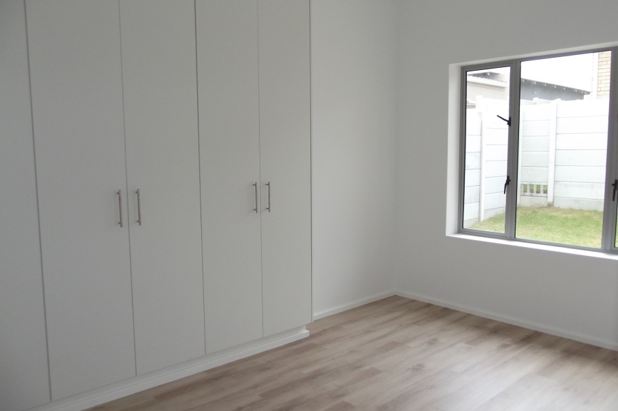 3 Bedroom Property for Sale in Mooikloof Country Estate Western Cape